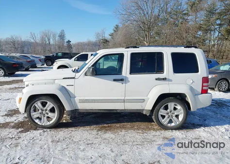 2012 Jeep Liberty Limited Jet Edition z USA, uszkodzony, nr VIN 1C4PJMFK0CW140823